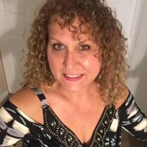 Meet your Posher, Keri